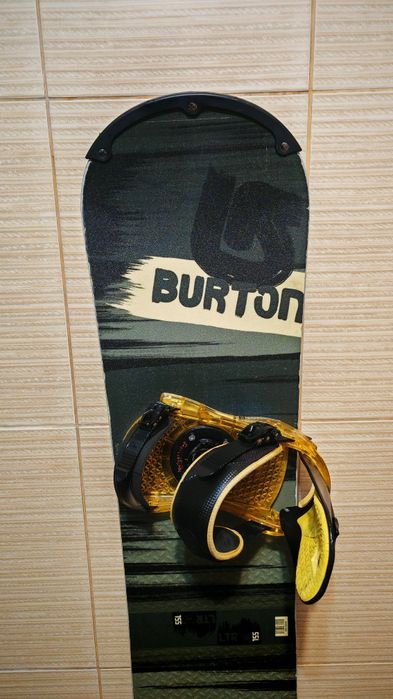Placa snowboard Burton 155cm -legaturi boots burton