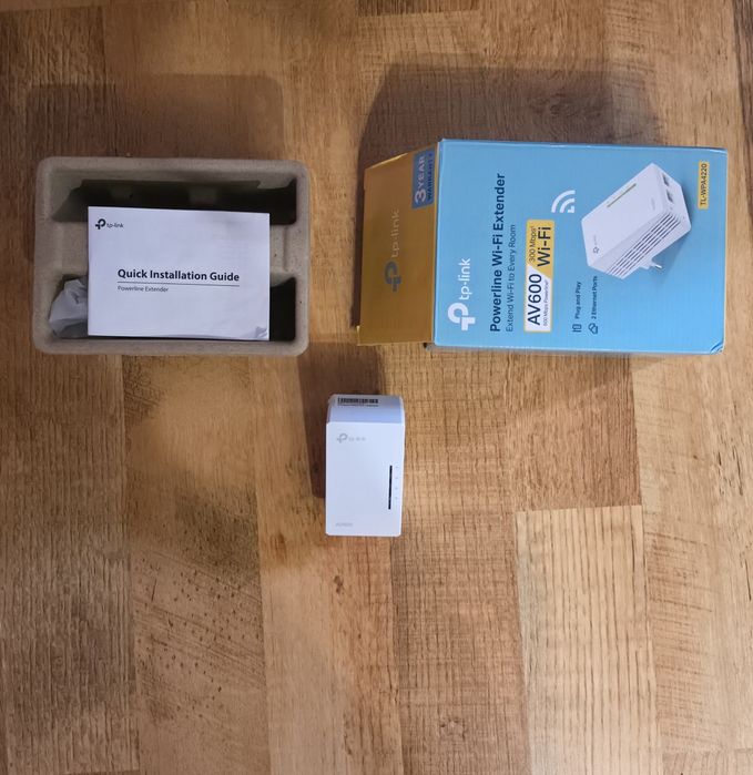 Wi-Fi extender / repeater