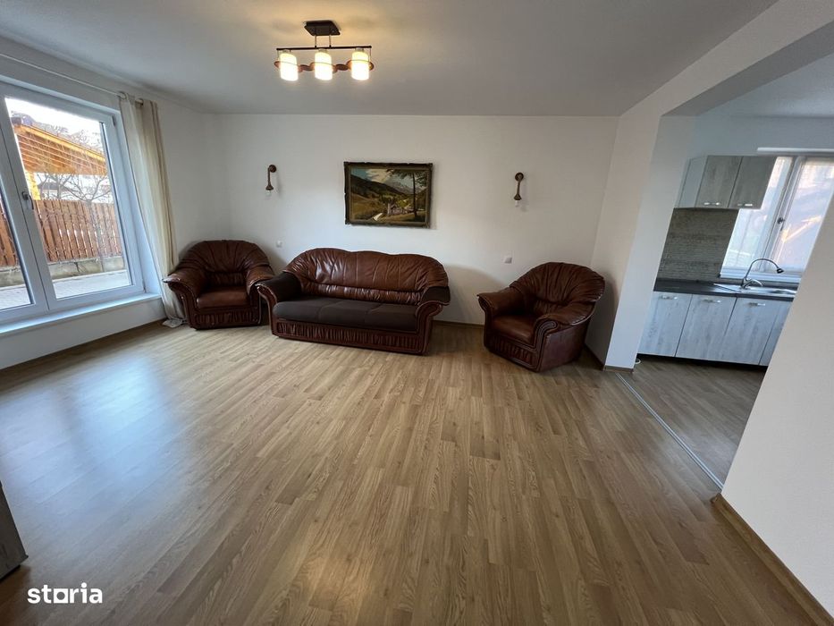 INCHIRIEZ casa 3 camere,constructie noua,zona Strand
