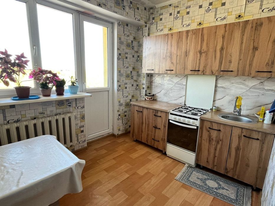 Сдается квартира трех комнатная