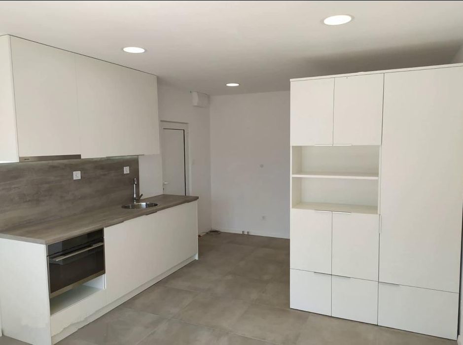 Дава се под наем Едностаен апартамент в София, Малинова долина - 25 кв.м за 435 € - Снимка #1