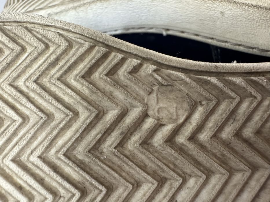 Продам обувь на девочку р 26-27