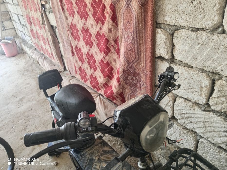 Sk8 модель 45000тг обмен iphone 11