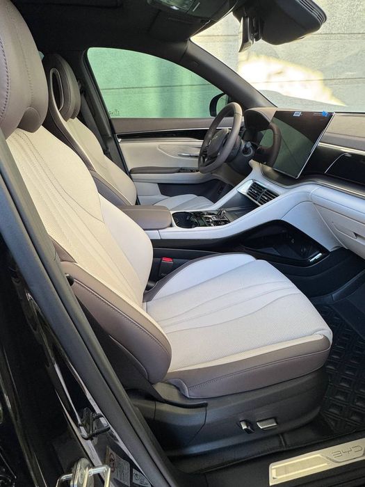 BYD Champion Smart 605 Full