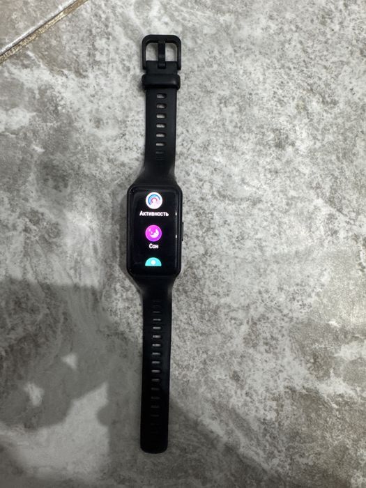 продам фитнесс браслет honor