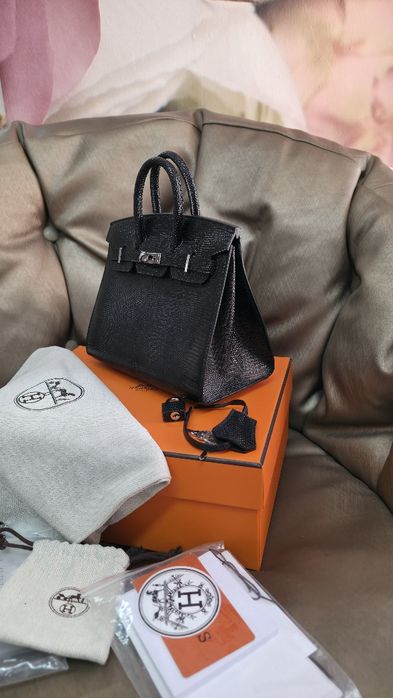 Чанта Hermes birkin 20 кожа от гущер налична