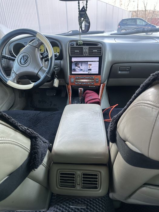 Продам Лексус gs-300