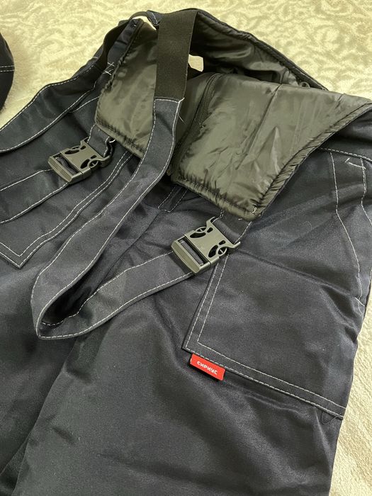 Спецодежда продам