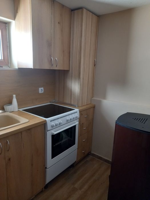 Дава се под наем Етаж от къща в Велинград - 83 кв.м за 350 € - Снимка #13