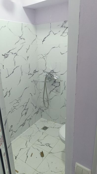 Угловой участок Ул 8 Марта Саракулька ЖК Гринвич вдол дороги Зелёный б