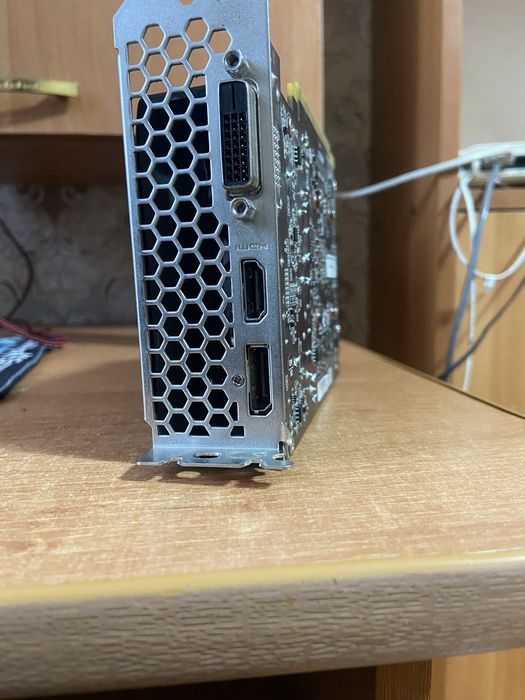 Продам видео карту, оперативную память