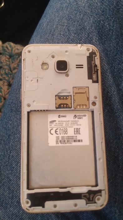 Sansung galaxy j320f