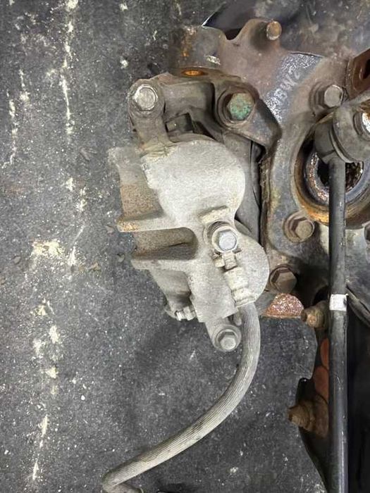 Суппорт на Hyundai Santa Fe (CM)