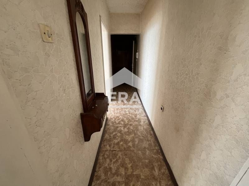 Продава се Двустаен апартамент в Варна, Чайка - 61 кв.м за 1547 €/кв.м - Снимка #9