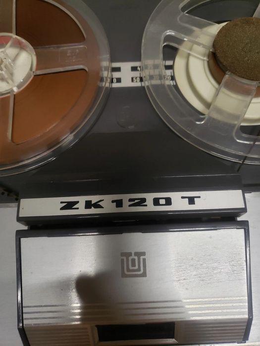 Magnetofon Grundig-Unitra