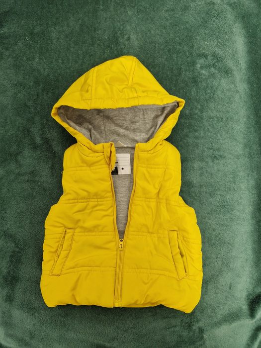 Vestă bebeluși galbenă