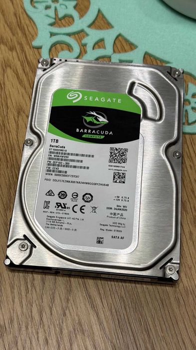 Seagate Barracuda 1TB SATA HDD (STST1000DM010)