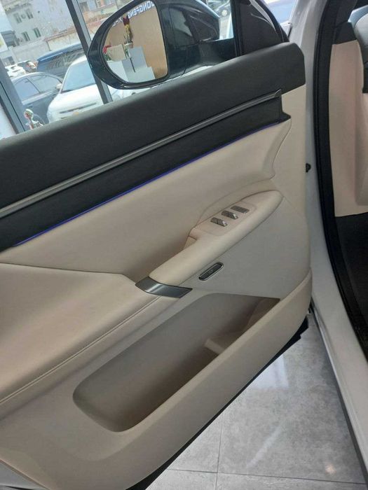 Dong Feng 008 Max 2026 Restaling Gibrid