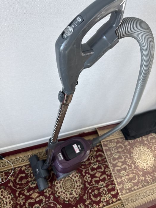 Пылесос LG б/у 2000w