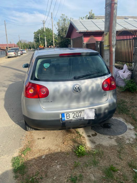 Volkswagen Golf 2005 benzină, 1.617 € — imagine 5