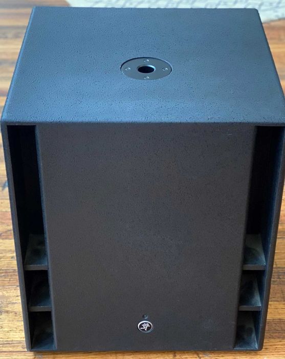 Mackie Thump 18S - 1200W 18'' Powered Subwoofer