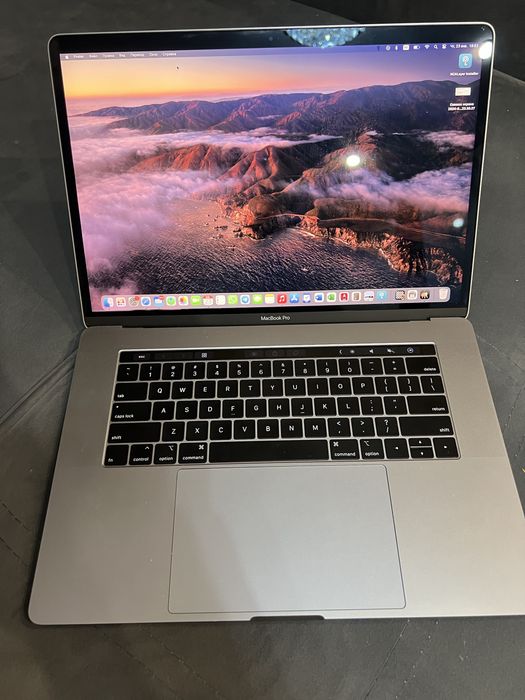 MacBook Pro 15, Intel core i9, 2019, 512gb