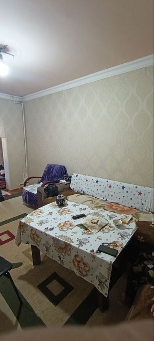 Ijaraga bollarga uy 800 mingdan 2 ta xonali hamma sharoit bor