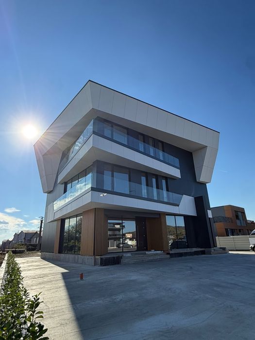 De inchiriat spatiu comercial