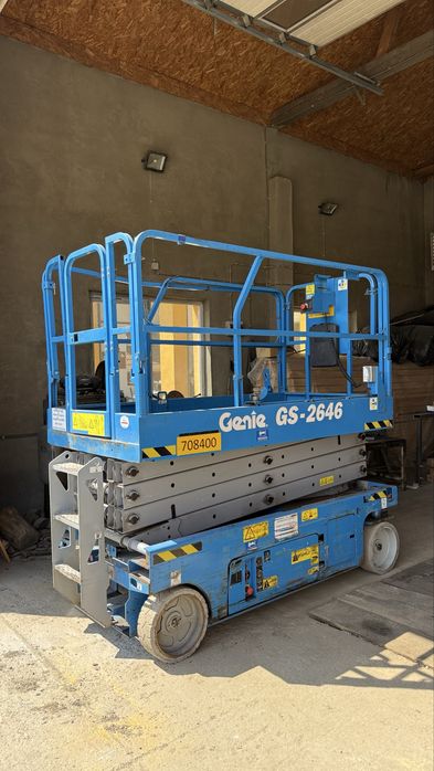 Inchiriez Nacela Electrica Foarfeca Interior 8m