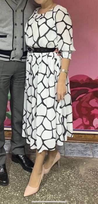 Продам платье размер S