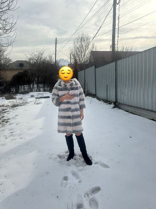 Шуба из натурального меха бобра