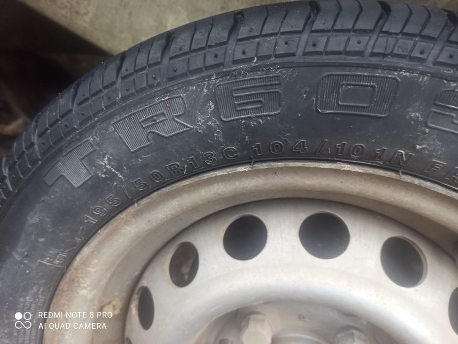 Platforma auto 2700kg detarată la 2000