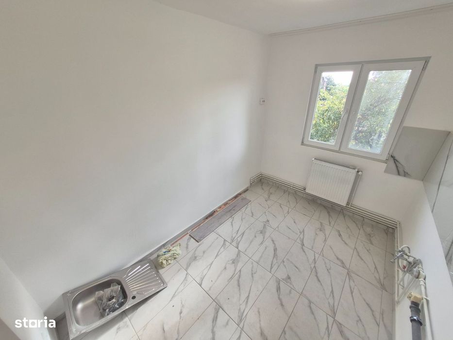 2Cam-Sagului-7 Min de Spitalul Judetean-Renovat-45MP-75.000 Euro!Neg