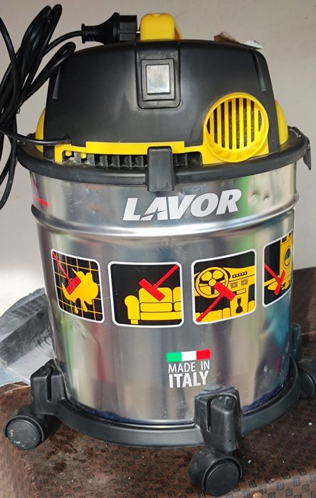 Прахосмукачк Lavor