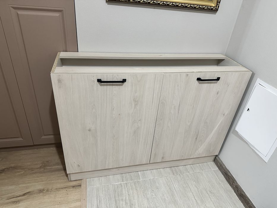 Шкафчик можно для белья и обуви