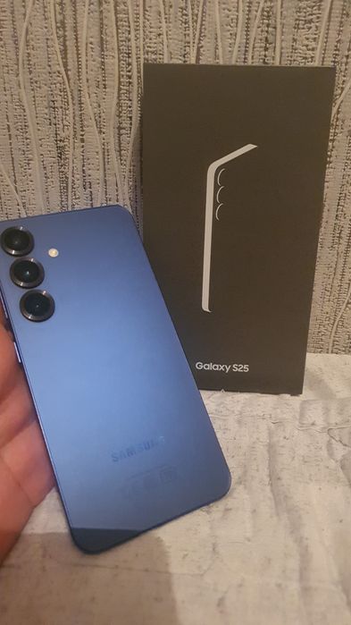 Продам САМСУНГ S 25 срочно