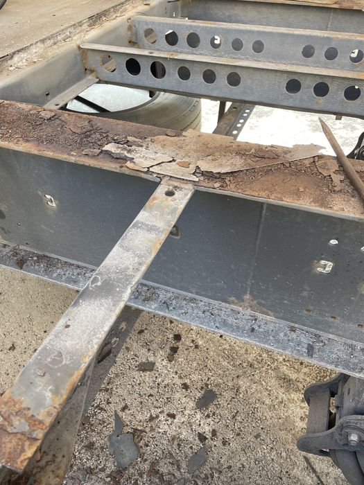 Ремонт на полуремаркета Кроне