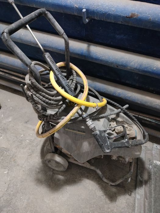 Karcher моечный аппарат