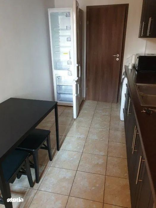 apartament 2 camere/mobilat/utilat/parter/parcare inclusa in pret