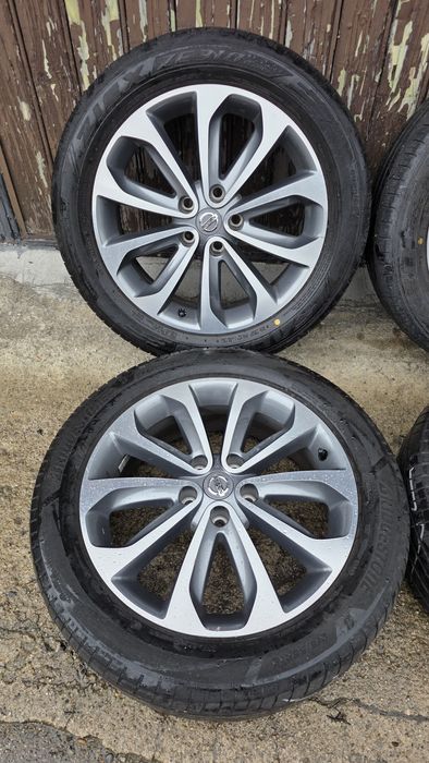 Джанти 18" Nissan Quashkai 5x114.3 6.5j ET40 / 66.1
