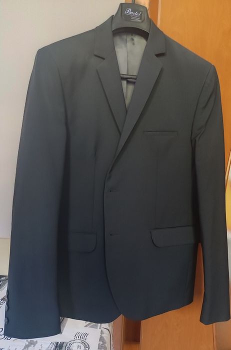 Костюм за бал. Сако, панталон и риза