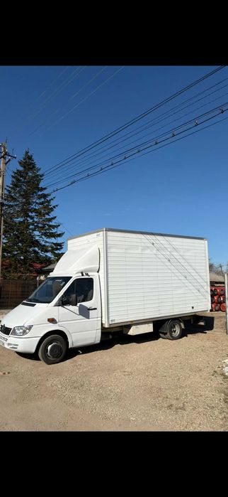 Mercedes sprinter cub