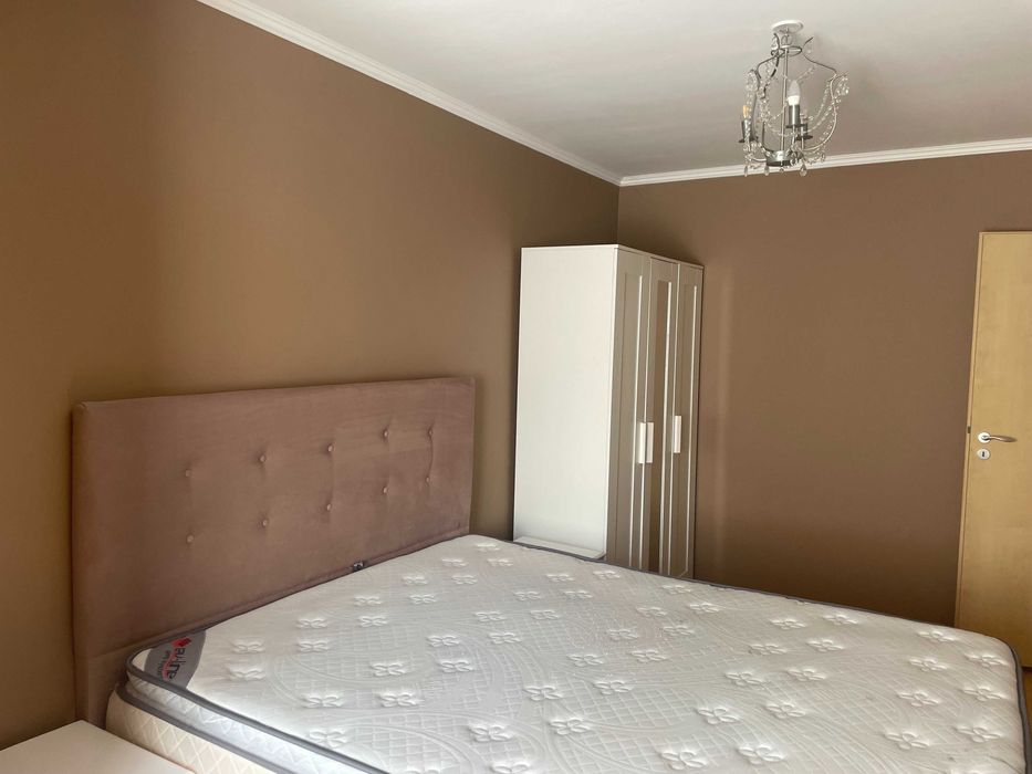 Proprietar: 4 camere decomandat in Piata Unirii,Amenajat Modern
