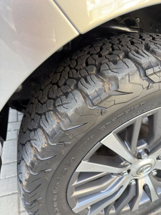 BF Goodrich all terrain  275/55 R20