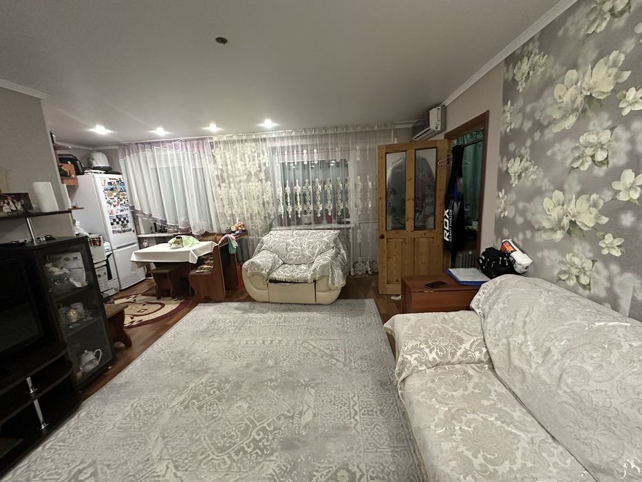 Продается 2-х комнатная квартира.