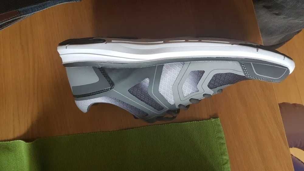 Маратонки Карра нови! 44