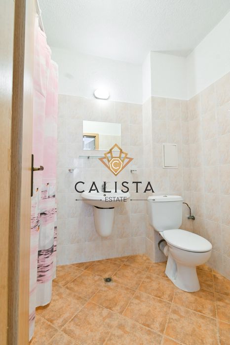 Тристаен апартамент под наем в центъра на София, 2209158