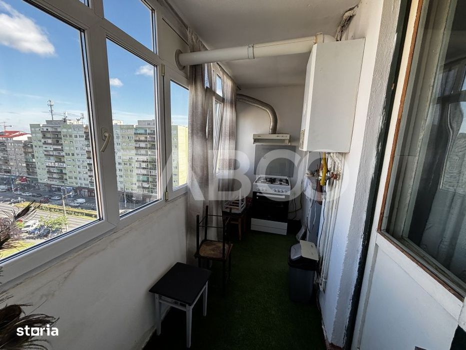 Apartament de vanzare  2 camere 47mp+7mp balcon zona Mihai Viteazul