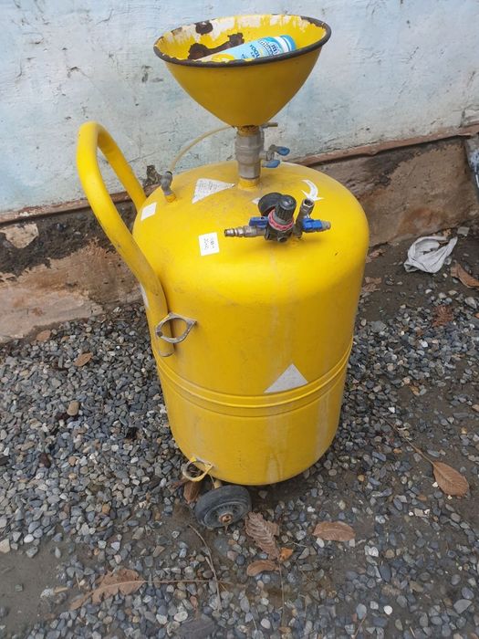 Карчер 2та пенабочка канпирестир пилсос хаммаси ишледи