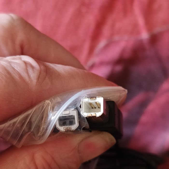 USB кабели  различни, аналогов аудио   видио кабел